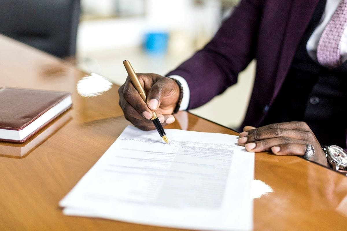 Freight documentation and customs paperwork